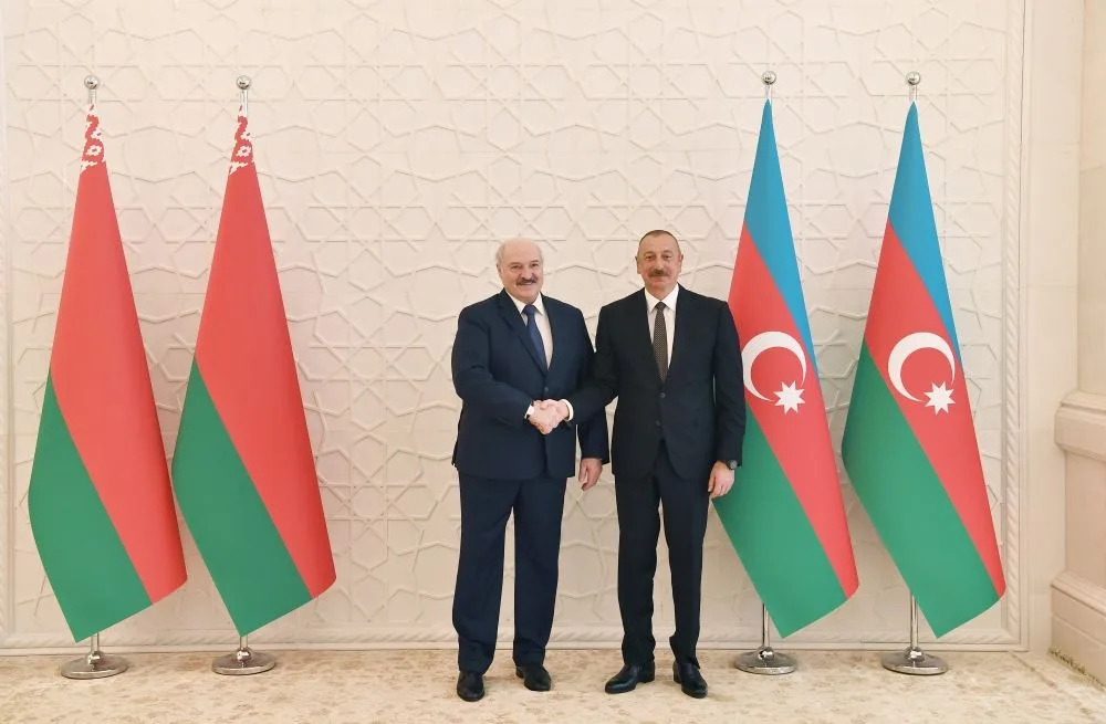 “Azərbaycan-Belarus münasibətləri problemlərdən tamamilə uzaqdır” - Prezident