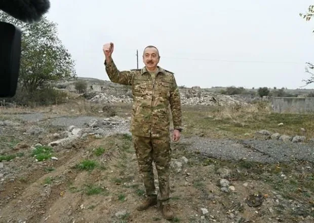 İlham Əliyev yenilənmiş “Cəbrayıl” yazısının önündə - VİDEO