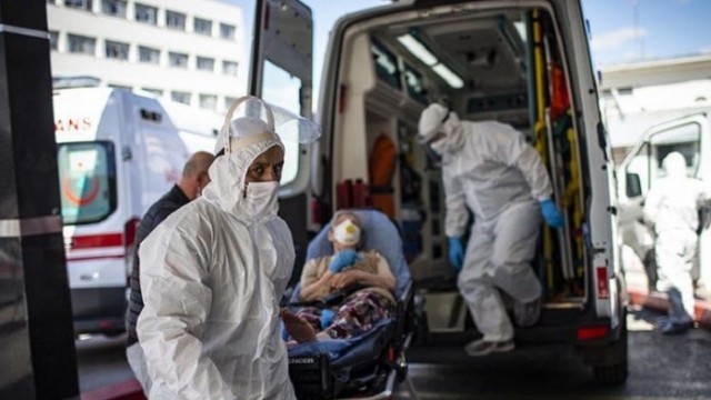 Türkiyədə koronavirusdan ölənlərin sayı 44 mini keçdi