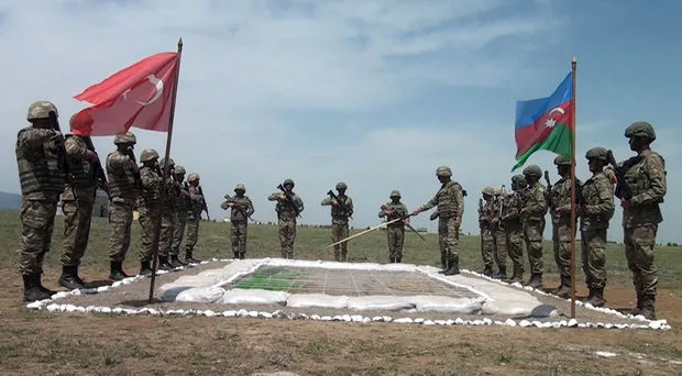 Azərbaycan və Türkiyə hərbçiləri birgə təlim keçdi – VİDEO