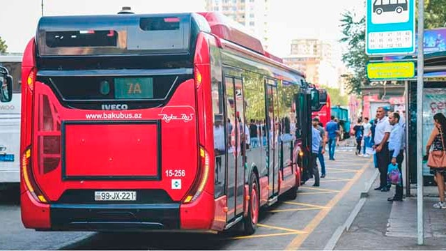 Daha bir marşrut xəttində ödəniş “BakıKart”la olacaq