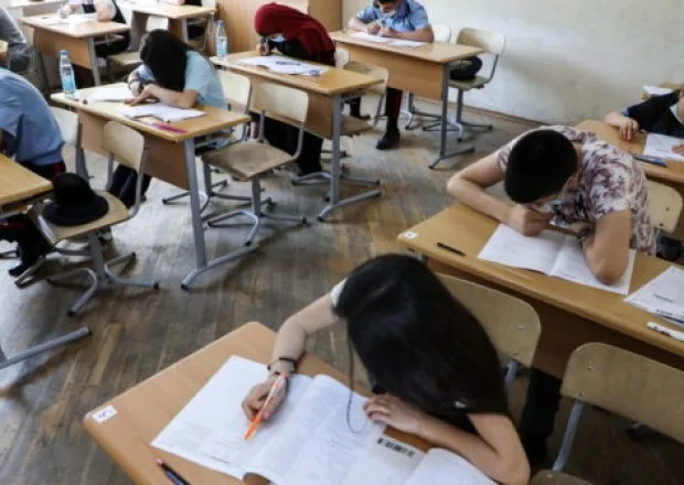Bakıda buraxılış sinif şagirdlərinin sayı AÇIQLANDI