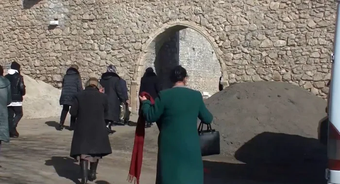 Ruslar erməniləri yenə Amarasa apardı