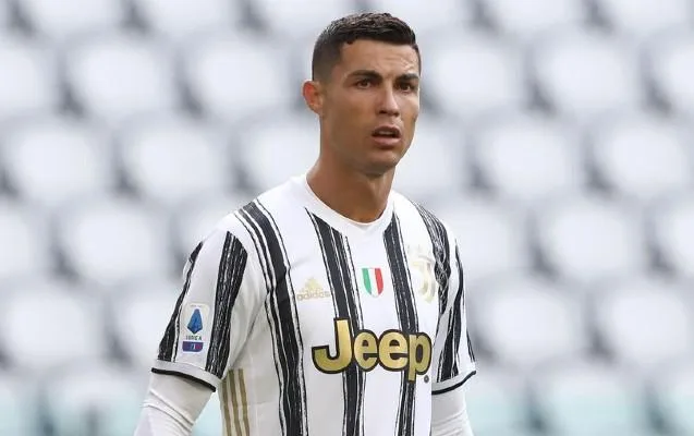 "Ronaldo İtaliyanı dərhal tərk etməli və məni tək qoymalıdır!"