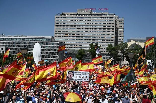 Madriddə kütləvi etiraz aksiyası keçirilir
