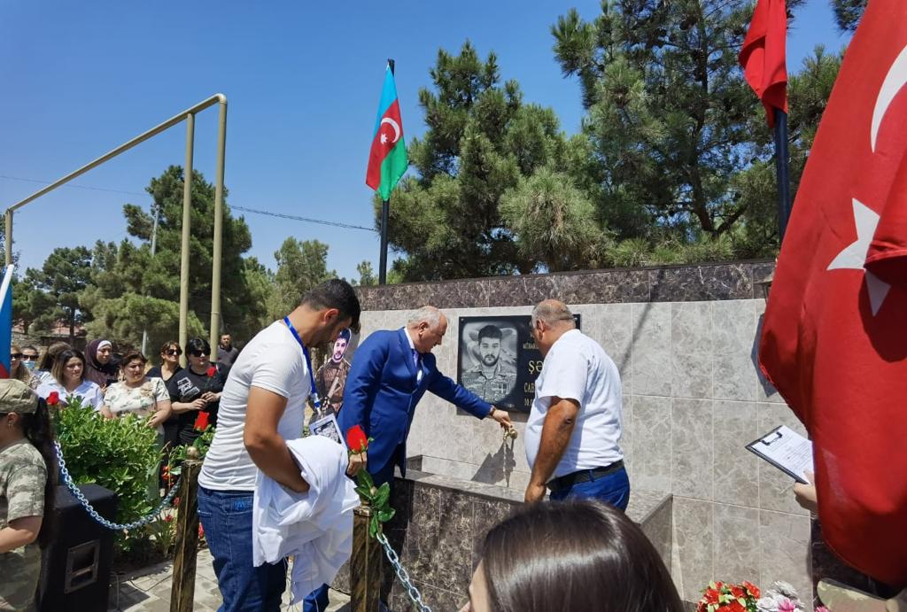 Suraxanıda şəhidin xatirəsinə bulaq inşa edildi - Fotolar