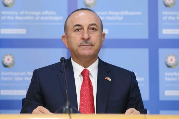 Çavuşoğlu: "İŞİD-lə mübarizə aparan yeganə NATO üzvüyük"