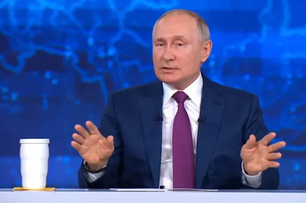 Putin: “Heç kim Qarabağ böhranının inkişafında maraqlı deyil”