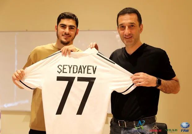 “Qarabağ” yeni transferini açıqladı - FOTO