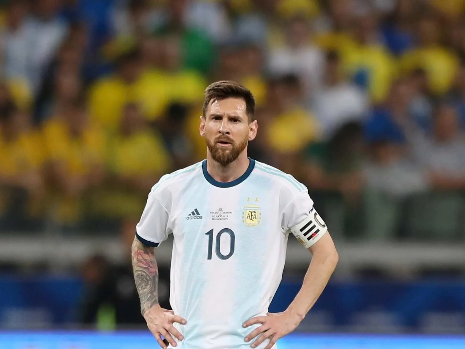 PSJ Lionel Messi ilə müqaviə imzalamaq istəyir