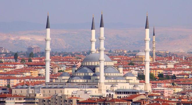 Türkiyədə çağırış: Ruslar üçün sərhədi bağlayaq!