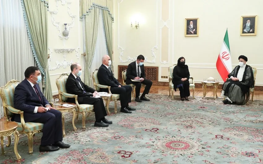 İranın yeni prezidenti Qarabağdakı qələbə münasibətilə Azərbaycanı təbrik edib