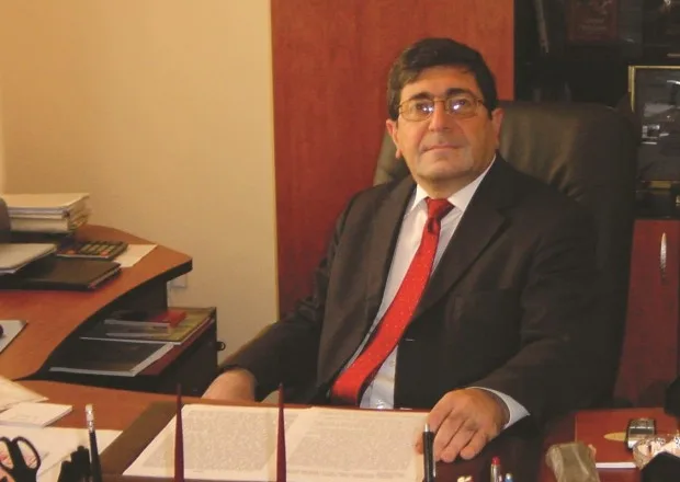 Bakıda məktəb direktoru vəfat etdi
