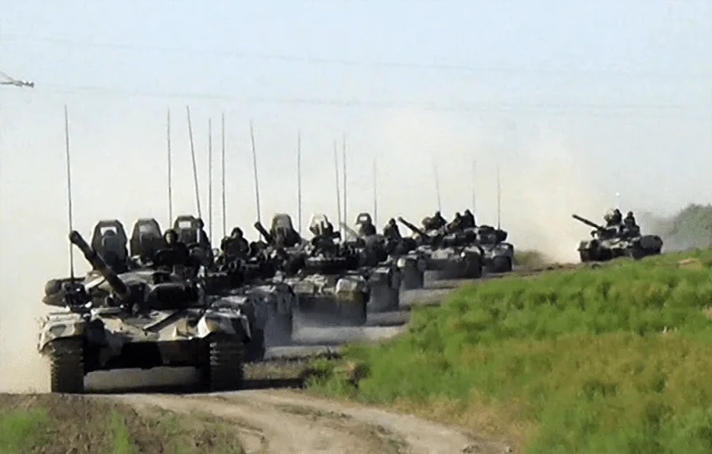 Ordumuzun tank bölmələri intensiv döyüş hazırlığı məşğələlərinə başlayıb - VİDEO