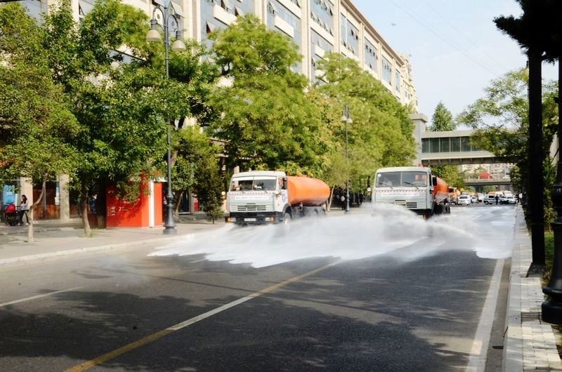 Bu gün Bakıda 550 küçə dezinfeksiya edilib