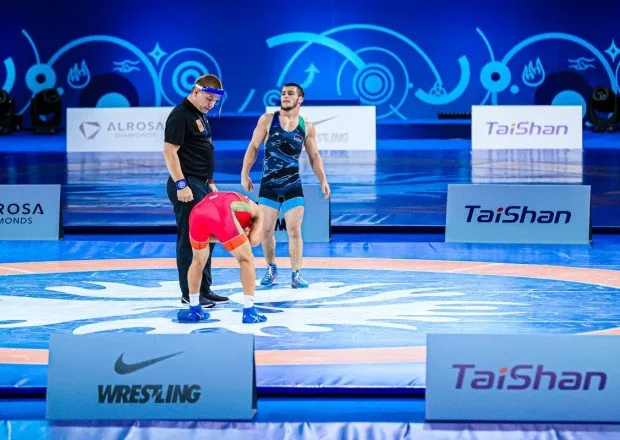 Güləşçilərimiz dünya çempionatında 3 gümüş medal qazandı