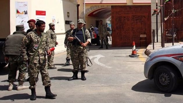 Liviyada kamikadze özünü partlatdı