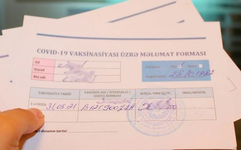 Saxta vaksin pasportu satan şəxslər saxlanılıb - VİDEO