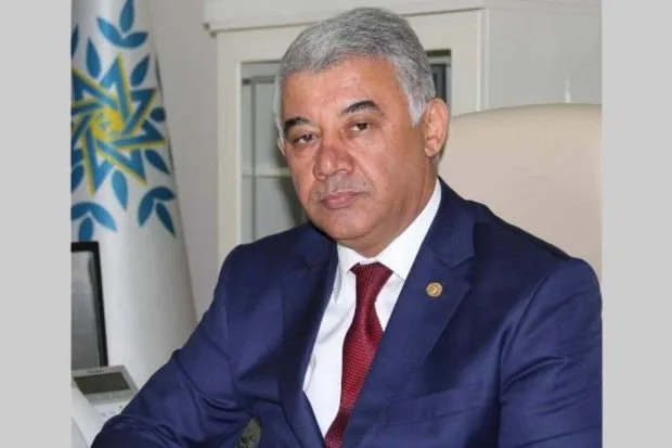 Əxlaqsız görüntüləri yayılan Ramiz Göyüşovla bağlı YAP-dan AÇIQLAMA