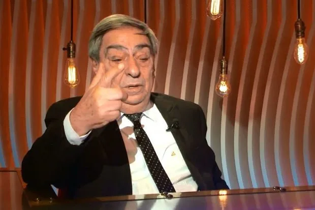 “Kişilərin ölüm səbəbi qadınların çox danışmasıdır” - Rəşid Mahmudov