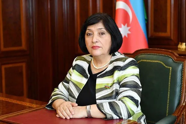 Sahibə Qafarova Qazaxıstana getdi