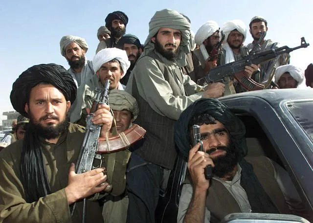 Taliban bu ölkə ilə sərhəddə batalyon yerləşdirir