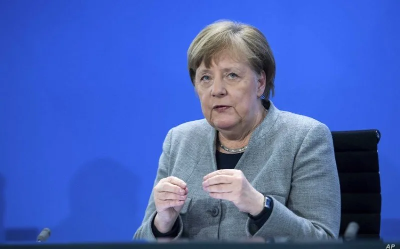 Angela Merkel Türkiyəyə səfər edəcək