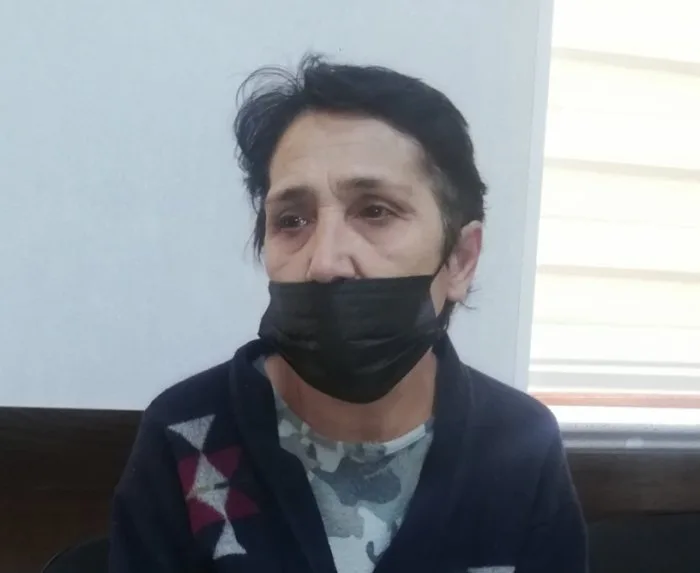 20 ilə yaxın həbsdə olan qadından heroin götürüldü