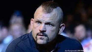 Keçmiş UFC çempionu həbs edildi