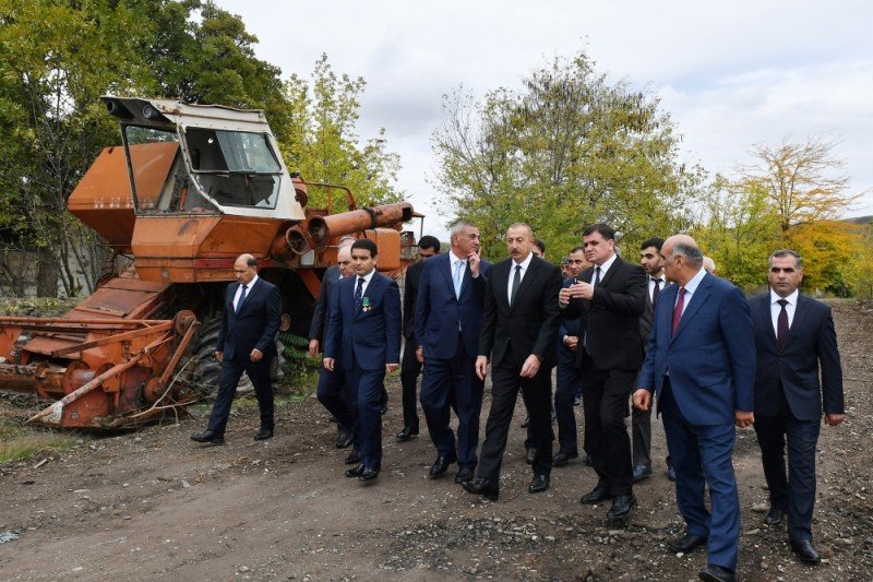 Prezidentin Zəngilan səfərindən FOTOLAR