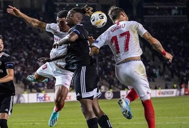 "Qarabağ"ın 16 oyunluq uğurlu seriyasına son qoyuldu