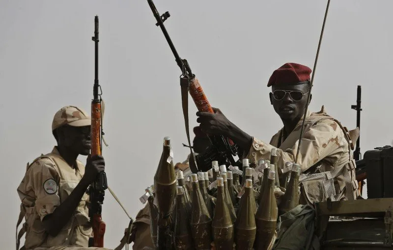 Sudan ordusu Xartumda dövlət televiziya və radio binasında nəzarəti ələ keçirdi