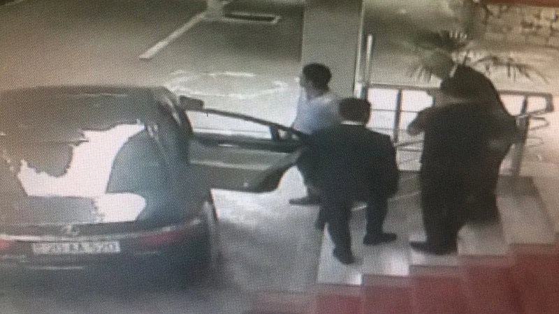 Şok iddia: Əmək qabiliyyətini itirən rektor 10 min manat… - FOTOLAR
