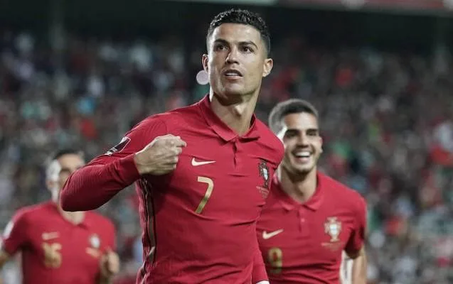 Ronaldo DÇ-2026-da oynamaq istəyir