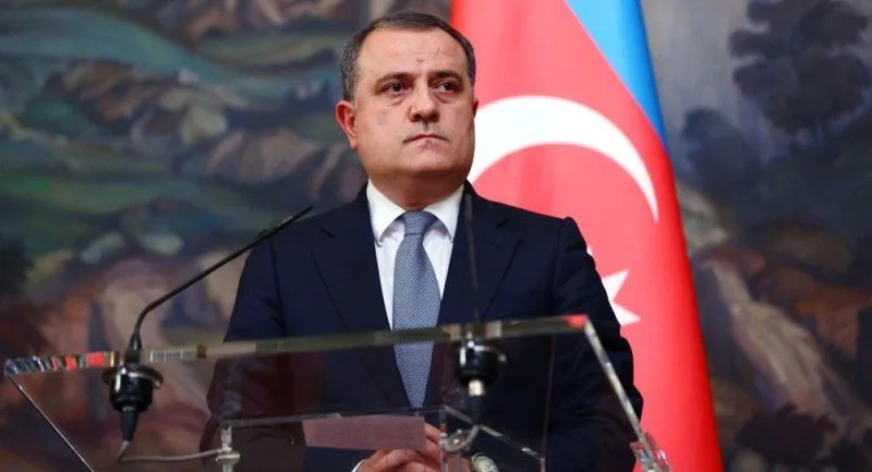 "Son 30 ildə Azərbaycan bütün çətinliklərə təkbaşına sinə gərib" - XİN başçısı