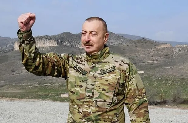 İlham Əliyev: "Şuşada saxta andiçmə mərasimi keçirmək bizim üçün təhqir idi"