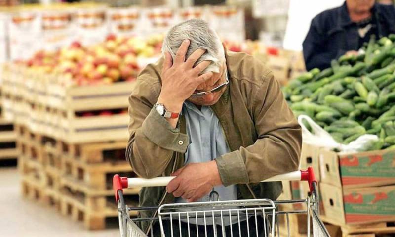 "Bahalaşma belimizi qırır" - Deputat