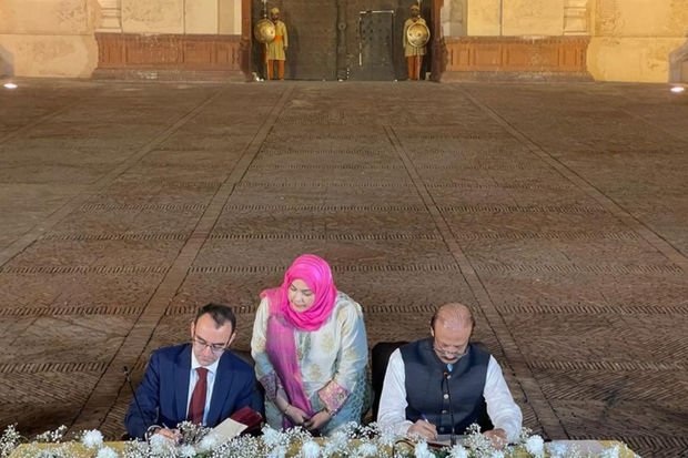 İçərişəhər və Lahor Qara Şəhəri dostlaşdı