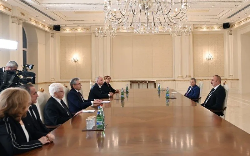 İlham Əliyev Rusiyanın Elmlər Akademiyasının prezidentini qəbul etdi