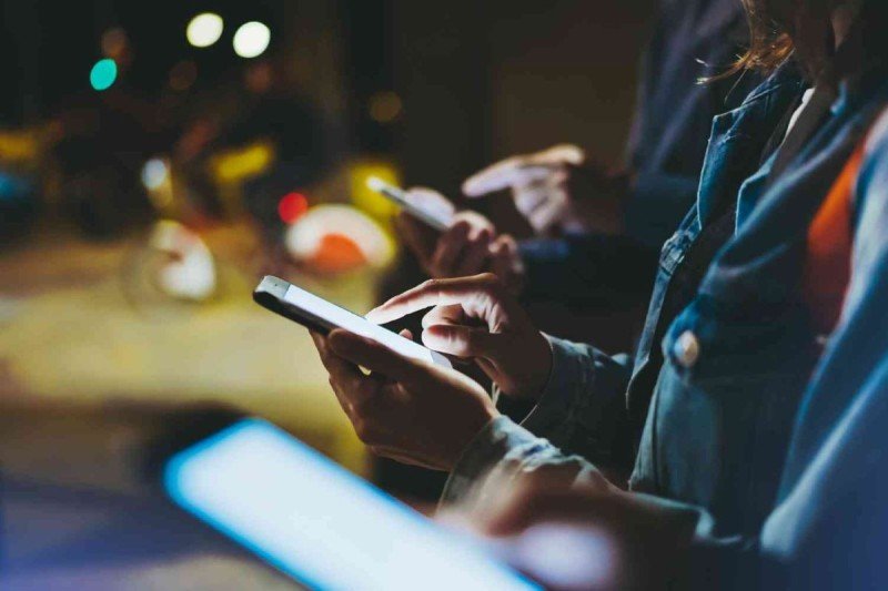 Mobil cihazların orijinallığını onlayn da yoxlamaq mümkündür