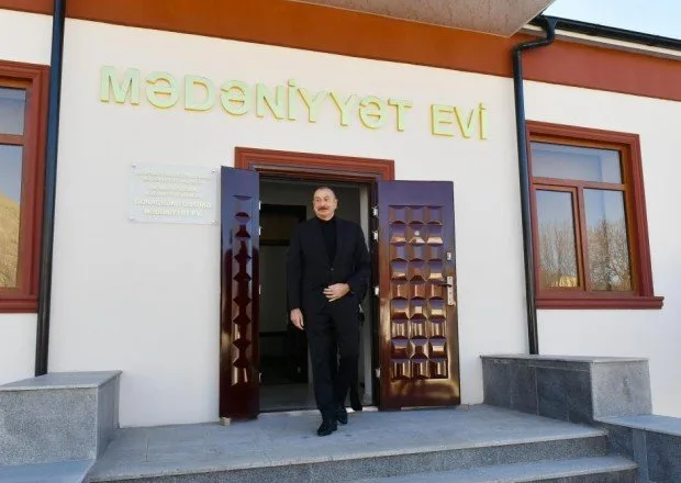 Qubanın Qonaqkənd qəsəbəsində yeni Mədəniyyət Evi inşa olunub - FOTOLAR