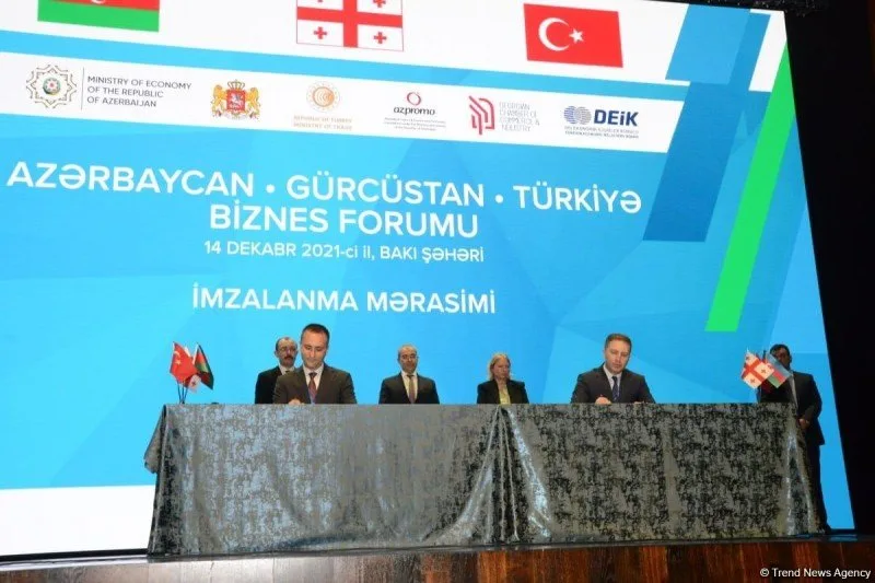 Azərbaycan, Gürcüstan və Türkiyə arasında beş sənəd imzalandı