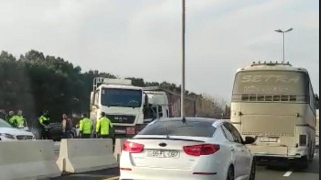Azpetrolun maşını qəza törətdi 