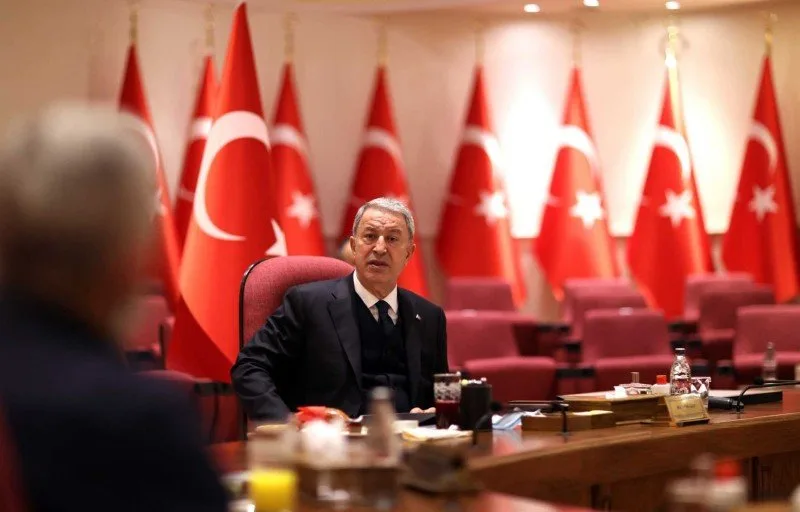 "Ermənistan Azərbaycanın uzatdığı sülh əlini tutmalıdır" - Hulusi Akar