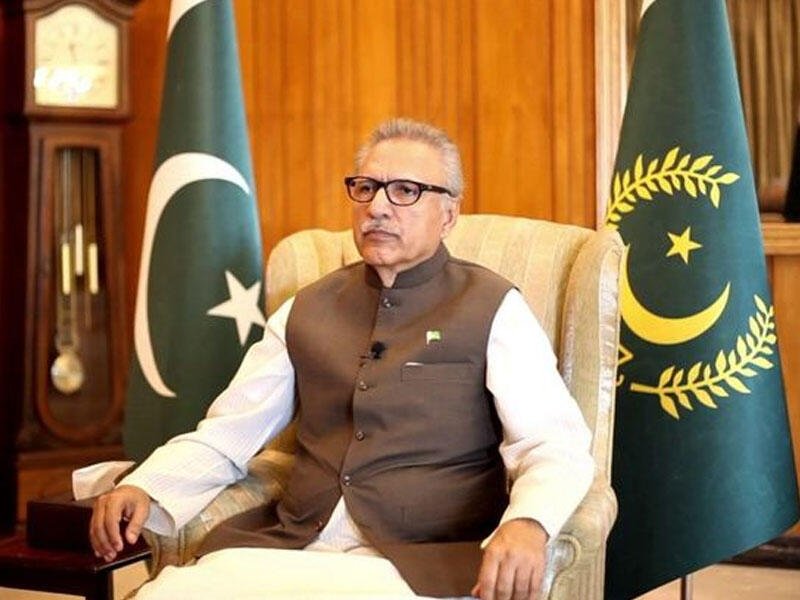 Pakistan prezidenti koronavirusa yoluxdu