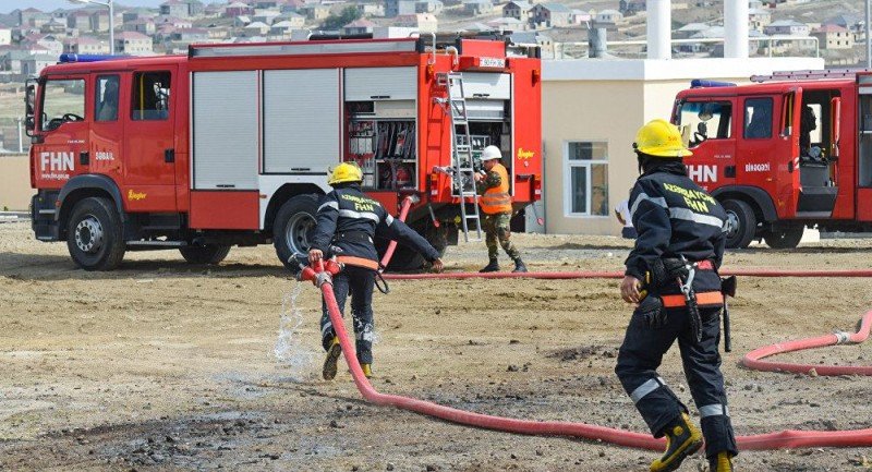 Sumqayıt xəstəxanasında yanğında 15 nəfər tüstüdən zəhərlənib