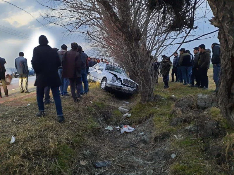 Bərdədə ağır qəza: Ölən və yaralananlar var