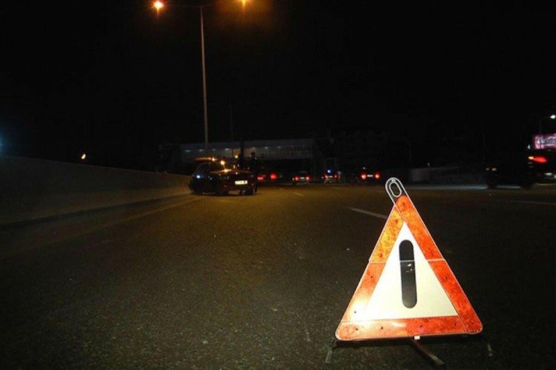 Avtomobil piyadanı vuraraq öldürüb