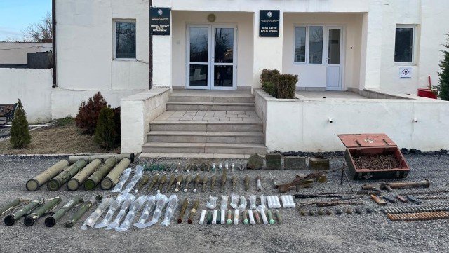 Şuşada silah-sursat aşkarlandı