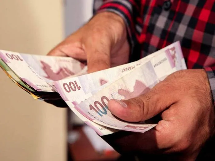 Azərbaycanda orta aylıq əməkhaqqı ARTDI